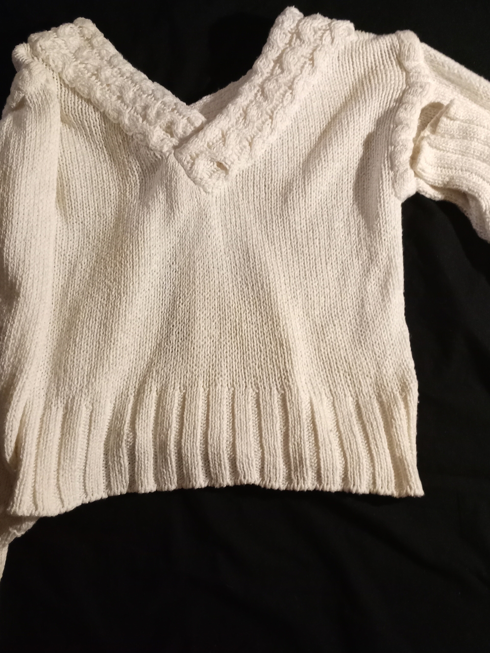 Hellessy Cream V-Neck Cable-Trim Knit Sweater